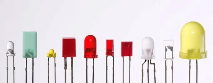 varios modelos de led coloridos